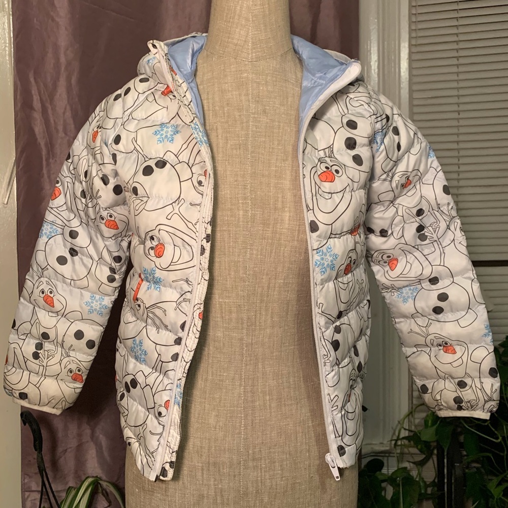 Uniqlo Olaf Kids Puffer Jacket